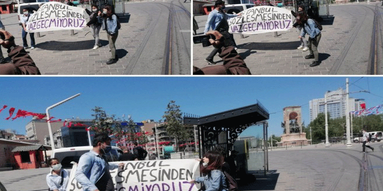 Taksim'de açıklama yapmak isteyen 3 kadına gözaltı