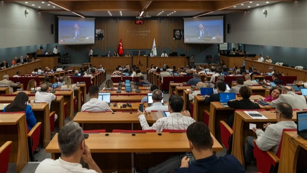 İZBAN'da yeni düzenleme Meclis'te kabul edildi