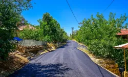 Başkan Er Hekimhan’daki yol çalışmalarını inceledi