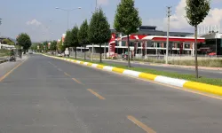 Sakarya'da şehrin merkezindeki iki noktaya renkli dokunuş