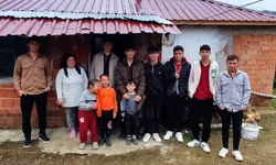 Ordulu öğrenciler ihtiyaç sahibi ailelerin elektrik tesisatını yeniledi
