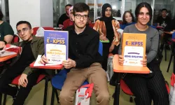 Bursa Osmangazi’de 2026 E-KPSS kursu başladı