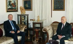 Cumhurbaşkanı Erdoğan, MHP lideri Bahçeli’yi evinde ziyaret etti