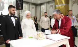 Dilovası'nda Yaşar ve Tiryaki ailelerinin mutlu günü