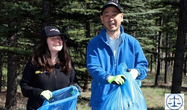 Çankırı'da Japonlar'dan çevre temizliği: Güçlerimiz birleştirirsek güzel işler yapabiliriz