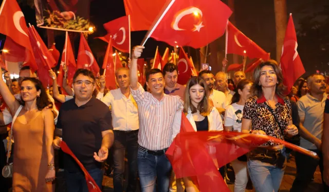 Marmaris’te “Büyük Zaferin 102. Yılına Özel 3 Tenor” konseri