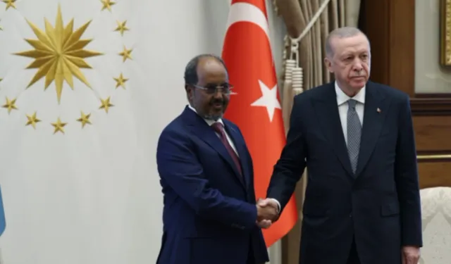 Cumhurbaşkanı Erdoğan Somalili mevkidaşı ile Külliye'de buluştu