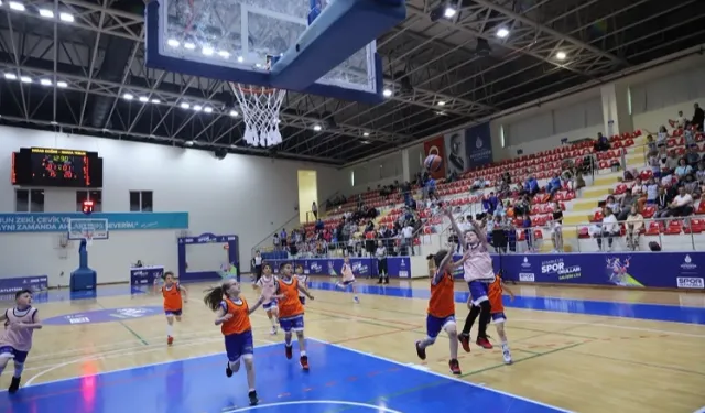 İBB Spor Okulları'nda yeni dönem başladı