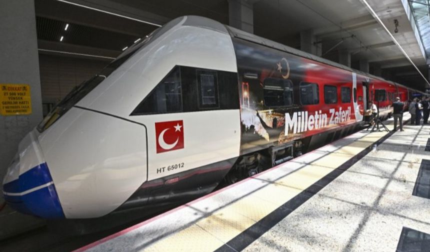 Milli Birlik Treni Ankara'dan yol aldı